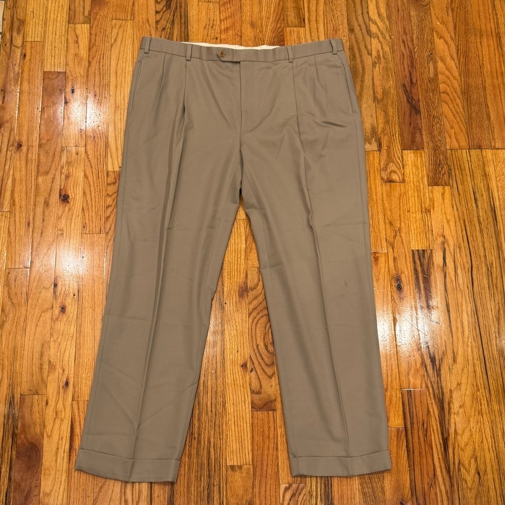 Brooks Brothers Men’s Tan Dress Pants